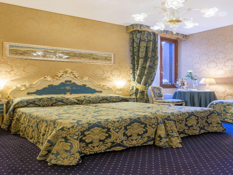 Hotel Becher Венеция Экстерьер фото