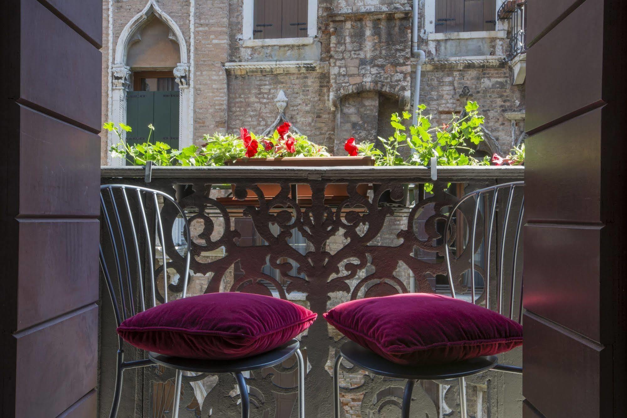 Hotel Becher Венеция Экстерьер фото