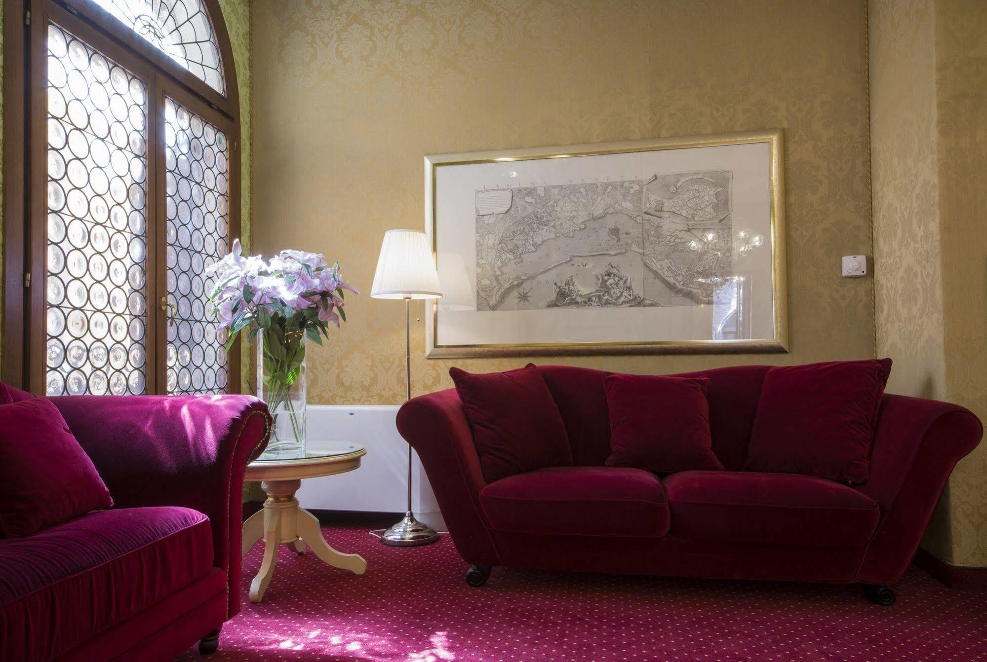 Hotel Becher Венеция Экстерьер фото