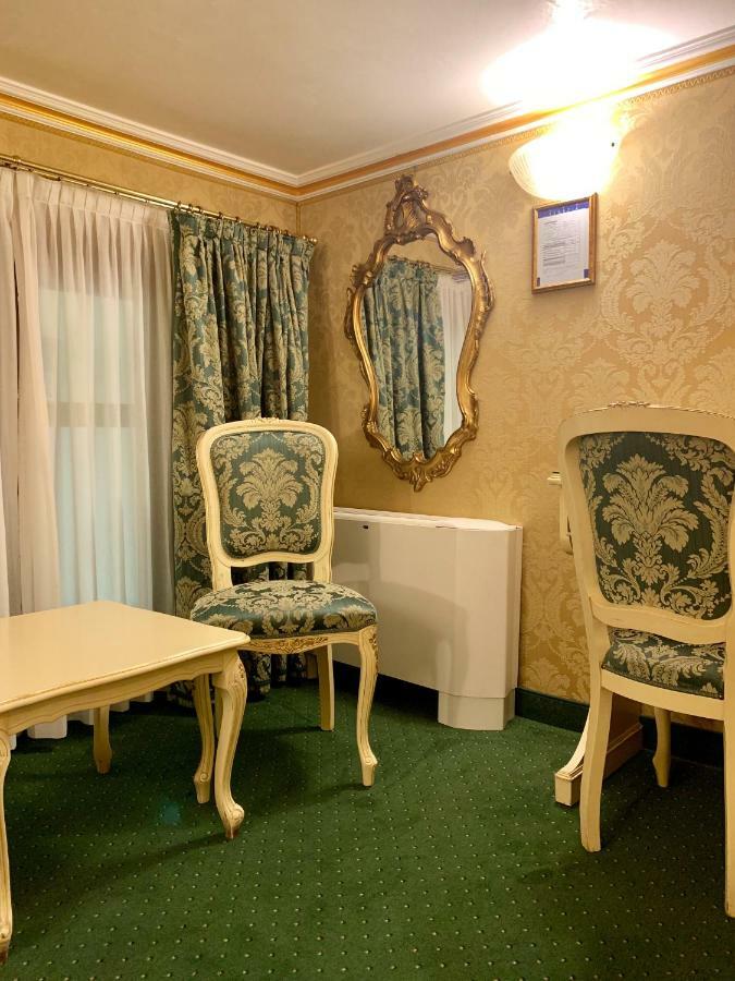 Hotel Becher Венеция Экстерьер фото